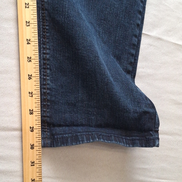 URBAN Star Men's Straight Dark Wash Blue Jeans, 44 x 31 - Picture 9 of 12